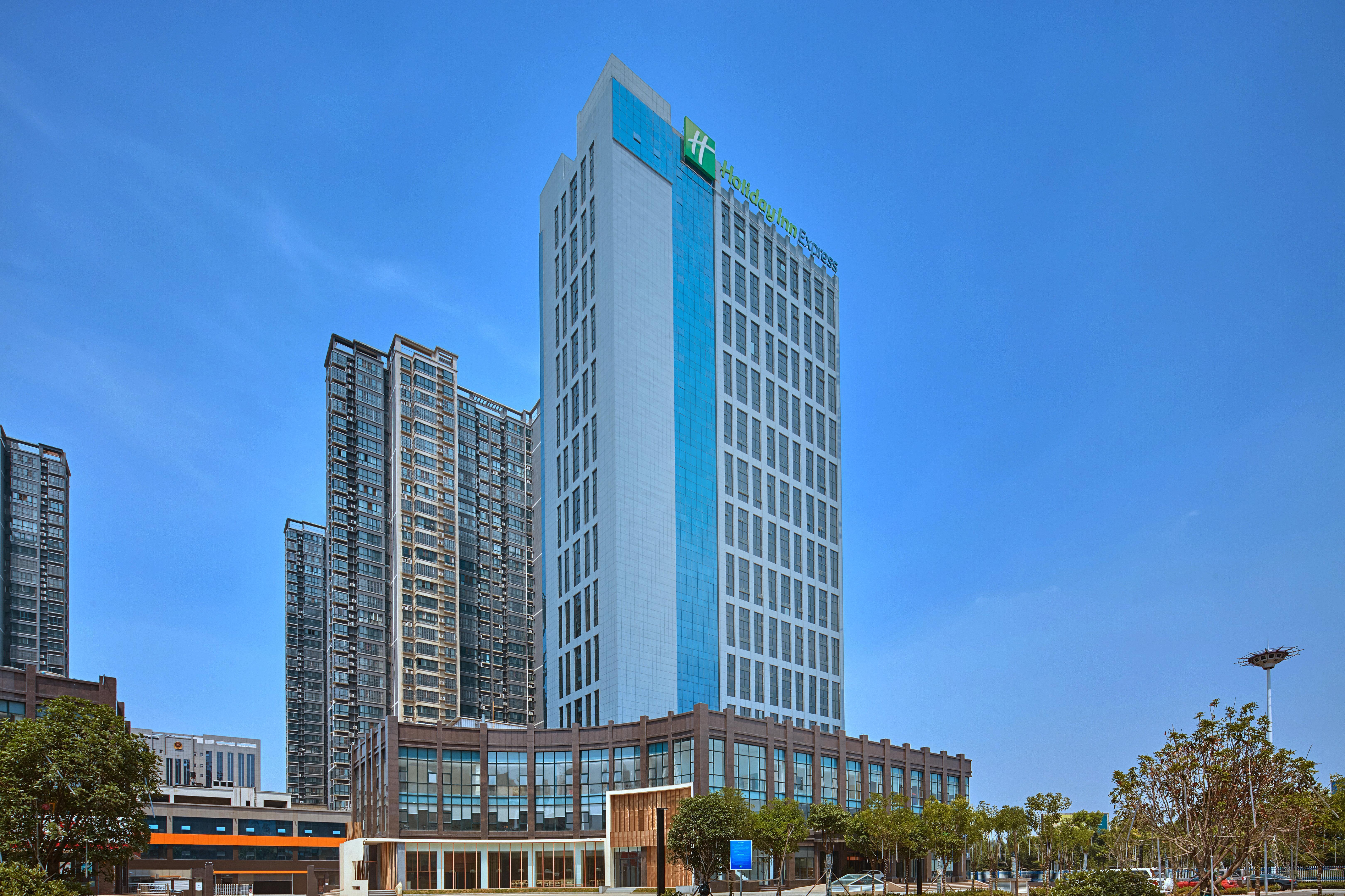 Holiday Inn Express Luoyang Yichuan By Ihg Exterior photo